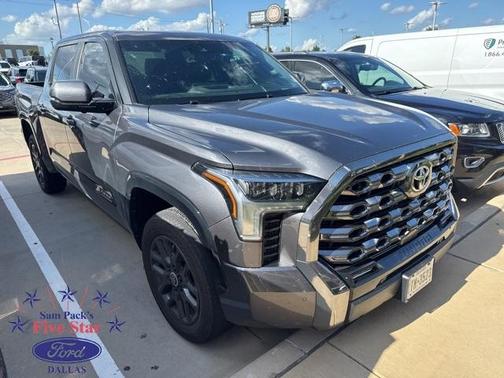 2024 Toyota Tundra Platinum