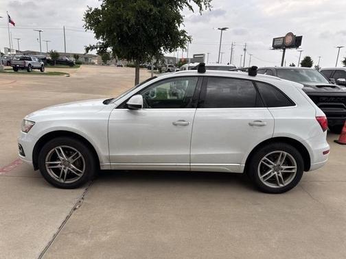 2017 Audi Q5 2.0T Premium Plus