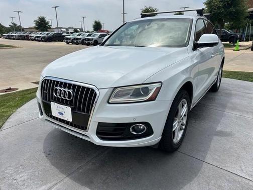 2017 Audi Q5 2.0T Premium Plus