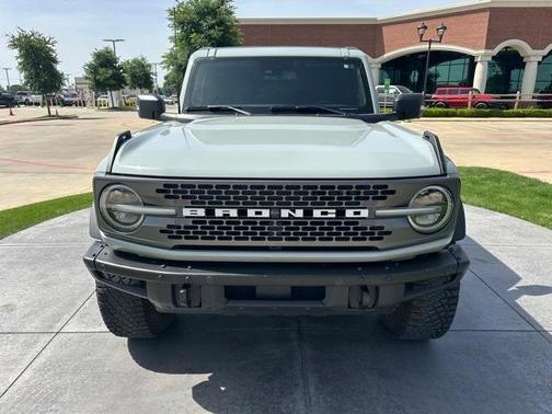 2022 Ford Bronco Badlands