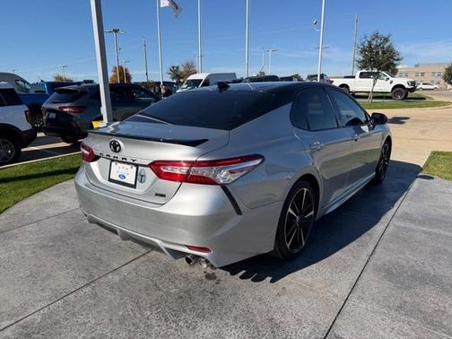 2020 Toyota Camry XSE