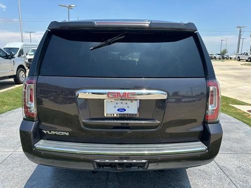 2015 GMC Yukon Denali