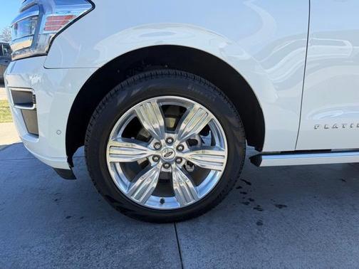 2024 Ford Expedition Platinum
