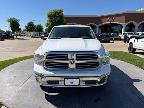 2016 RAM 1500 SLT
