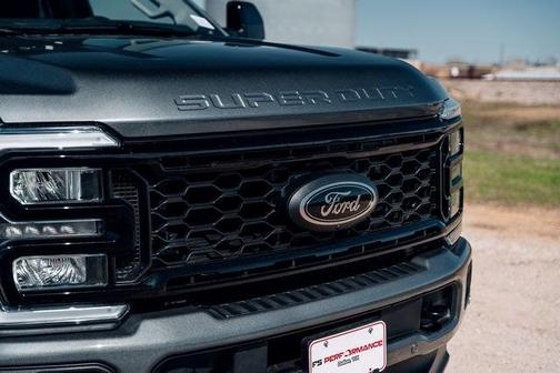 2025 Ford F-250