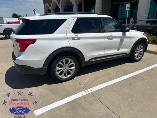 Star White 2023 Ford Explorer XLT
