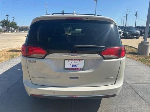 2020 Chrysler Pacifica Limited