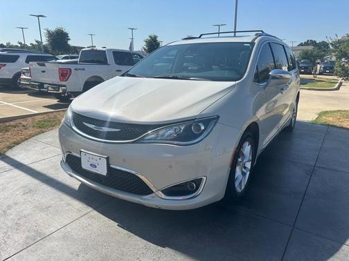 2020 Chrysler Pacifica Limited