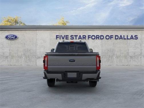 2025 Ford F-350 Lariat Super Duty