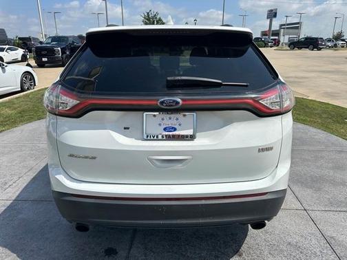 2015 Ford Edge SE