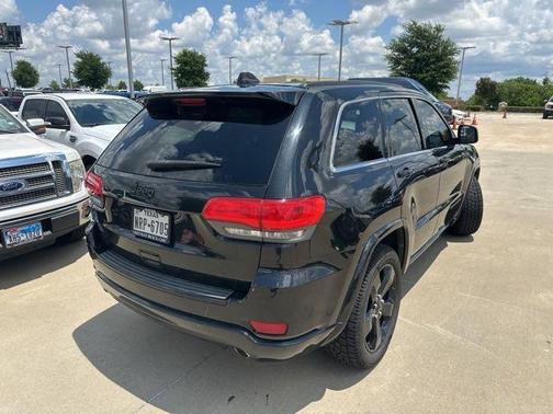 Brilliant Black Crystal Pearlcoat 2014 Jeep Grand Cherokee Altitude