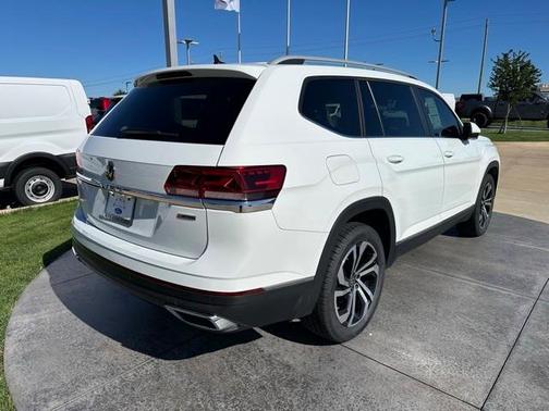 2022 Volkswagen Atlas 2.0T SEL
