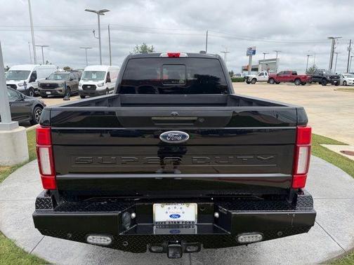 Black Metallic 2022 Ford F-250 Lariat