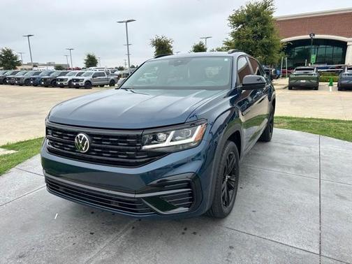 2023 Volkswagen Atlas Cross Sport 3.6 V6 SEL R-Line Black