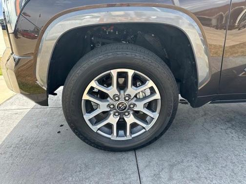 2024 Toyota Tundra Hybrid 1794 Edition