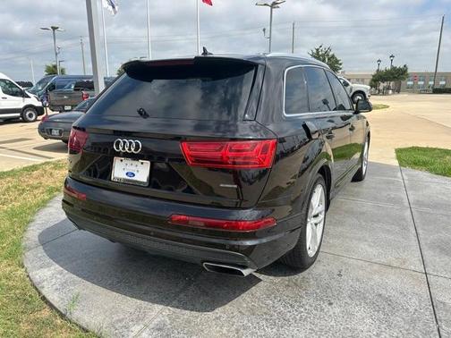 2017 Audi Q7 3.0T Premium