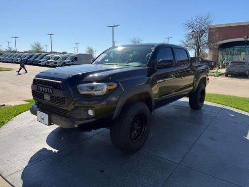 2022 Toyota Tacoma TRD Off Road