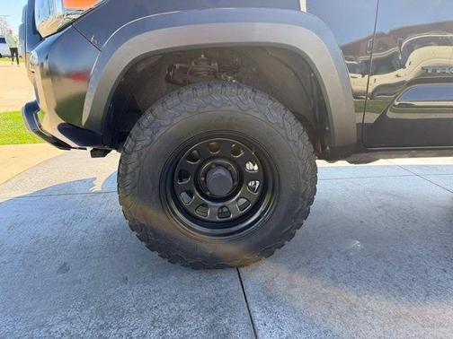 2022 Toyota Tacoma TRD Off Road