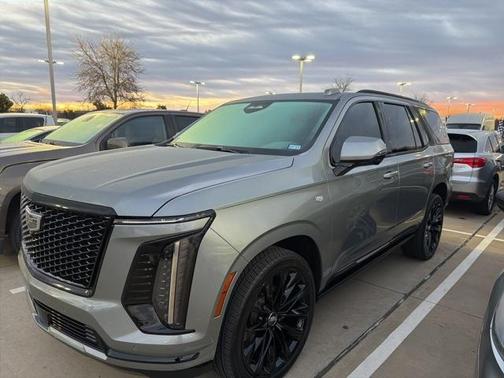2025 Cadillac Escalade Sport Platinum