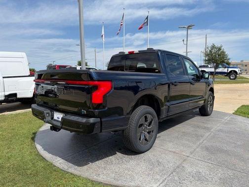 Antimatter Blue Metallic 2023 Ford F-150 Lightning LARIAT