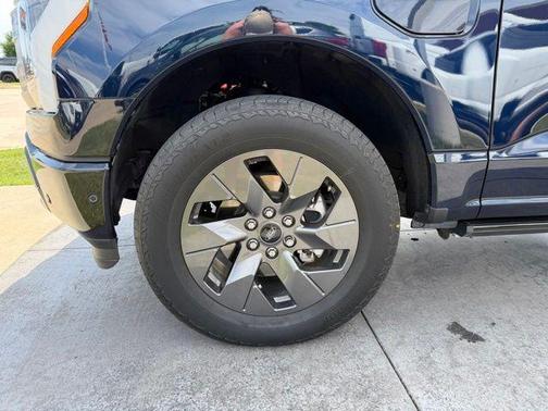 Antimatter Blue Metallic 2023 Ford F-150 Lightning LARIAT