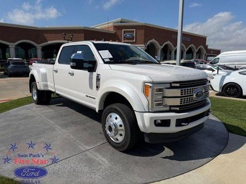 White Platinum Clearcoat Metallic 2019 Ford F-450 Platinum