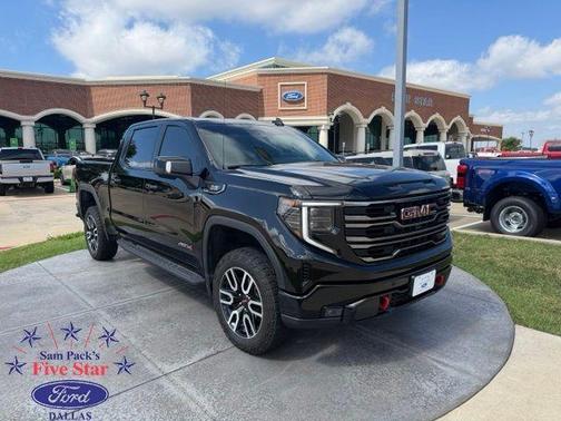 Onyx Black 2025 GMC Sierra 1500 AT4
