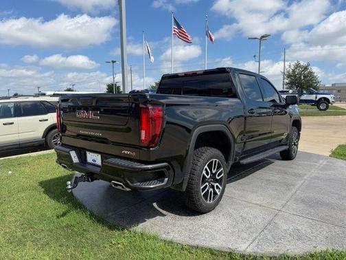 Onyx Black 2025 GMC Sierra 1500 AT4