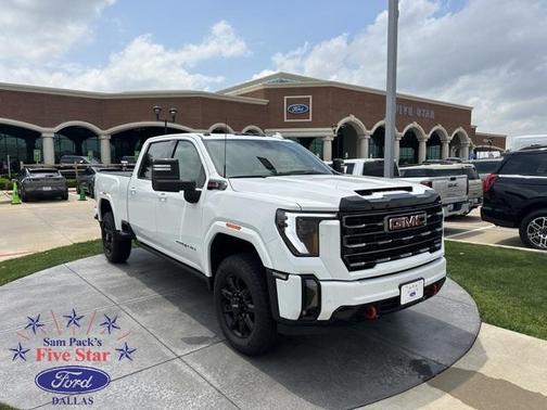 2024 GMC Sierra 2500 AT4