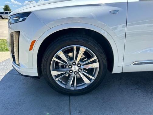 2021 Cadillac XT6 Premium Luxury FWD