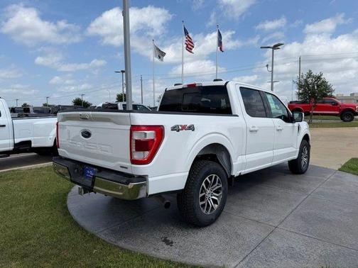Oxford White 2021 Ford F-150 Lariat