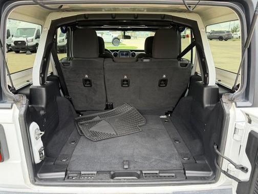 Bright White Clearcoat 2021 Jeep Wrangler Unlimited Sport