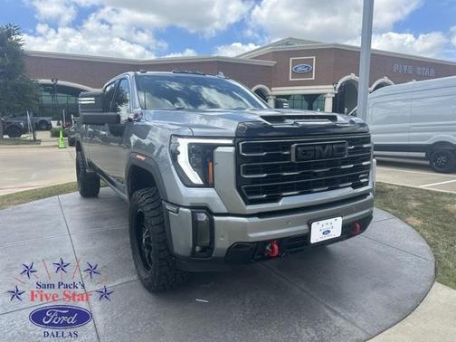 2024 GMC Sierra 2500 AT4