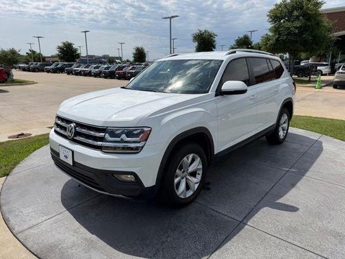 Pure White 2019 Volkswagen Atlas 3.6L SE