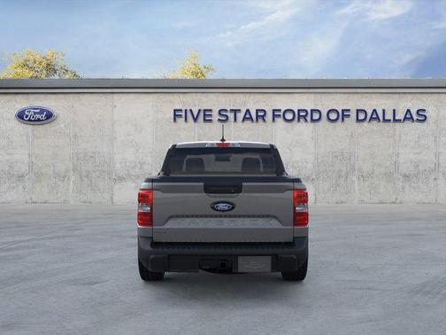 Carbonized Gray Metallic 2026 Ford Maverick XLT