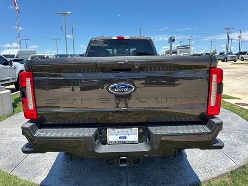 2024 Ford F-350 Lariat Super Duty