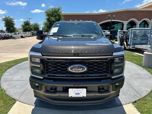 2024 Ford F-350 Lariat Super Duty