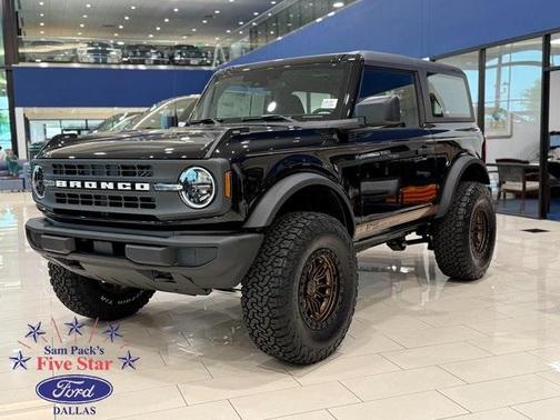 2025 Ford Bronco Base