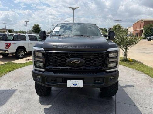 Black Metallic 2025 Ford F-250 Lariat