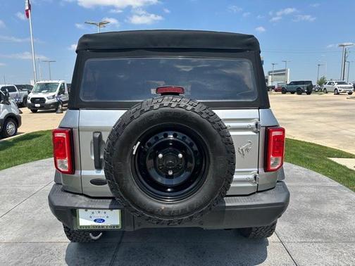 2022 Ford Bronco Black Diamond