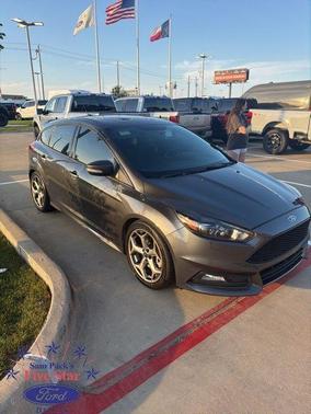 Gray 2016 Ford Focus ST Base