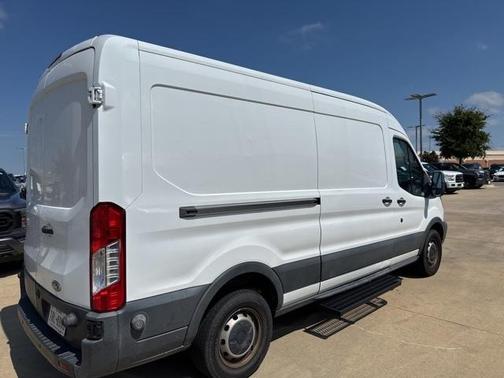 2016 Ford Transit-250 148 WB Medium Roof Cargo