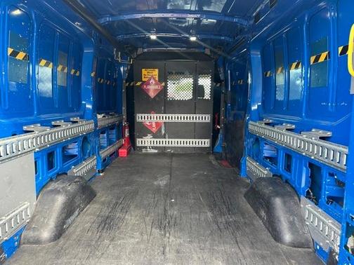 2016 Ford Transit-250 148 WB Medium Roof Cargo