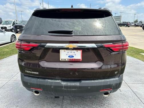 2022 Chevrolet Traverse LT Cloth