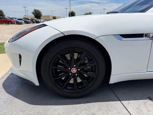 Polaris White 2017 Jaguar F-TYPE Base