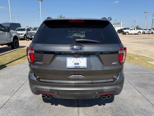 2018 Ford Explorer sport