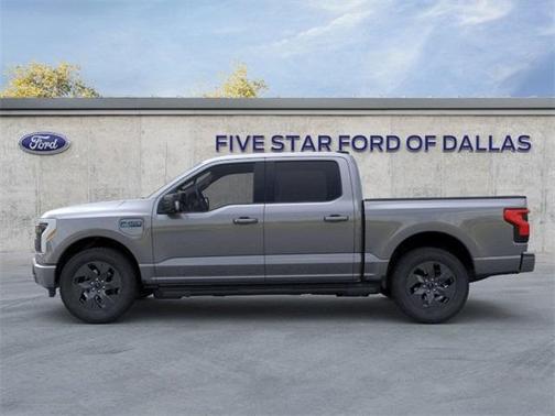 2025 Ford F-150 Lightning Flash