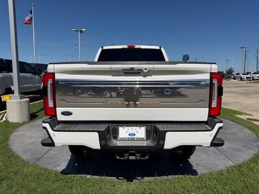 2024 Ford F-250 Platinum