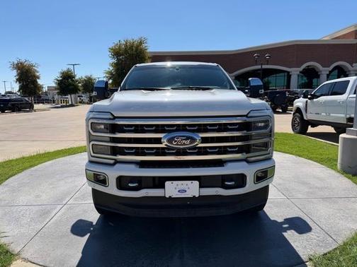 2024 Ford F-250 Platinum