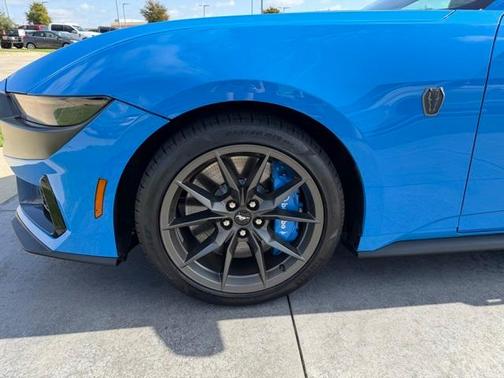 2024 Ford Mustang Dark Horse